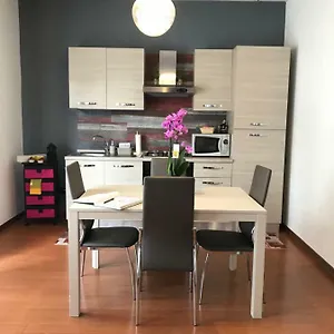 Da Lenny: A Due Passi Dal Centro Storico Apartament Treviso