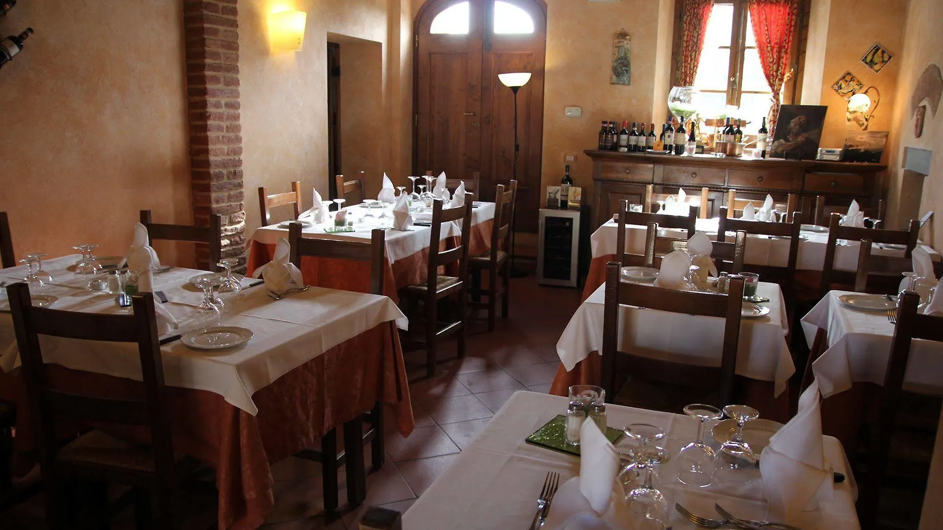 Gospodarstwo wiejskie Antica Pieve B&B Tavarnelle Val di Pesa Włochy